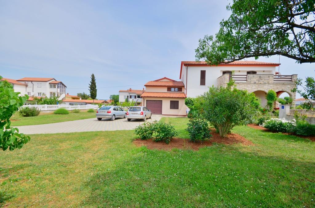 Apartments Bogetic Premantura Exterior foto